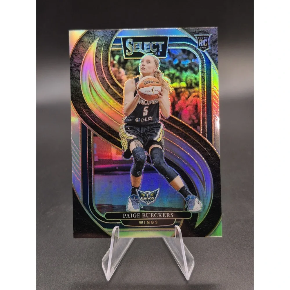 2025 Select WNBA Paige Buckers #118 Rookie Silver Prizm Premier Level (RC) Wings